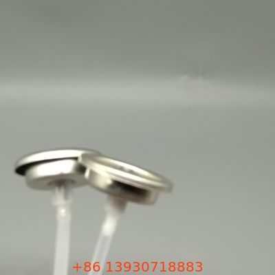 スプレーペイント缶および自動車用塗料用メス型ペイントスプレーエアゾールバルブ