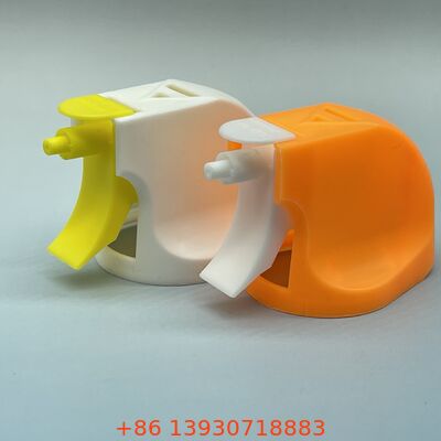 エルゴノミックハンドルと精密ターゲットスプレー用の調整可能なノズルを備えたエアロゾルスプレーガン